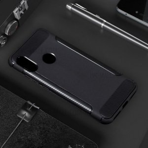 Жесткий силиконовый чехол для Xiaomi Redmi 6 Pro / Mi A2 Lite с карбоновыми вставками - Черный