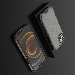 Honeycomb противоударный матовый чехол для iPhone 13 - Черный