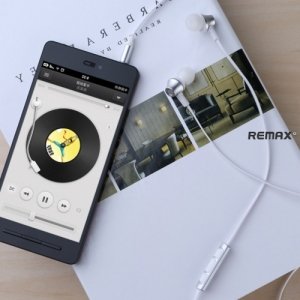 Наушники гарнитура с микрофоном Remax RM-610D Белая