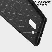 Жесткий силиконовый чехол для HTC U11 Plus с карбоновыми вставками - Черный