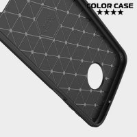 Жесткий силиконовый чехол для Motorola Moto Z3 Play с карбоновыми вставками - Черный