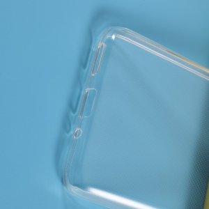 Ультратонкий прозрачный силиконовый чехол для Motorola Moto G8