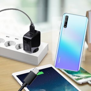 Зарядка для Huawei Y8p телефона 2.4А и USB кабель