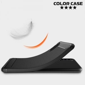 Жесткий силиконовый чехол для Huawei P20 с карбоновыми вставками - Черный